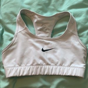 White nike basic sports bra